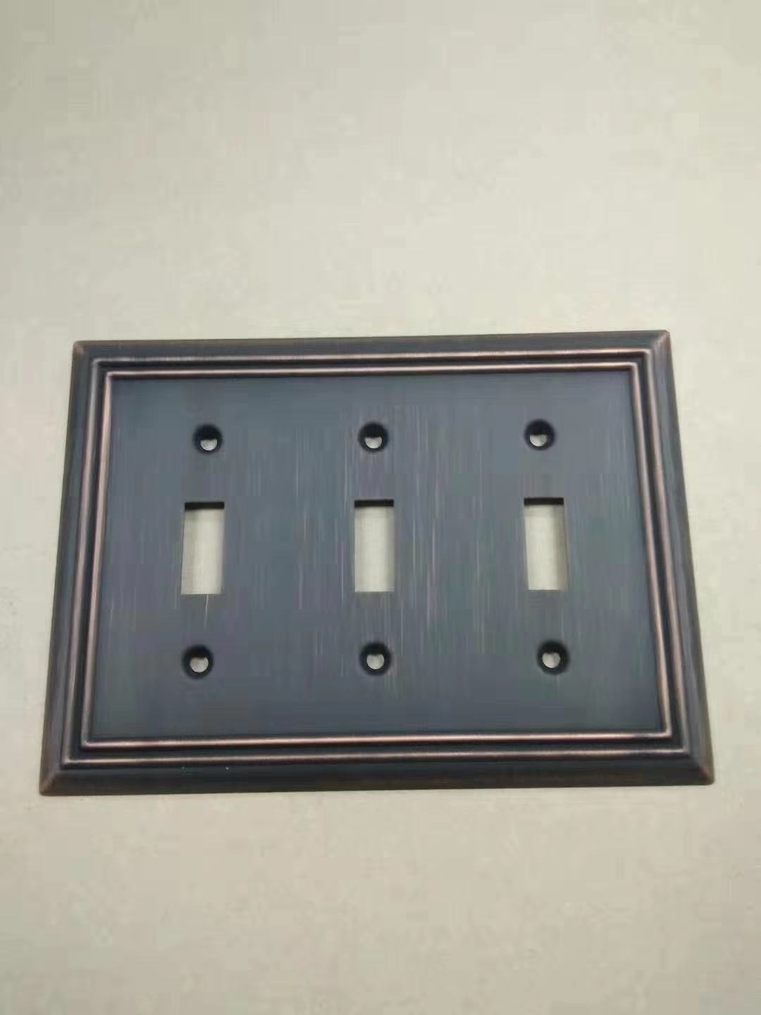 Aged Bronze Metal Wallplate, 3-Toggle | Vintage Finish Switch Plate Cover | FOB Shenzhen`