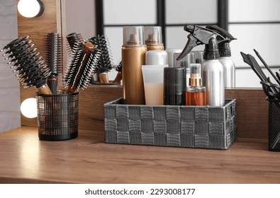ladies beauty parlour items